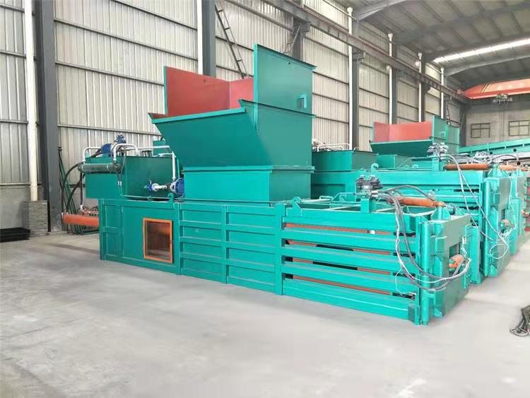 Metal baler