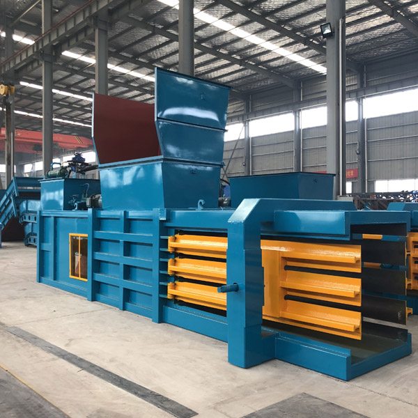 Horizontal baler